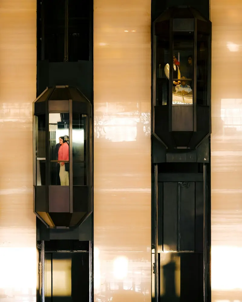 Capsule elevators